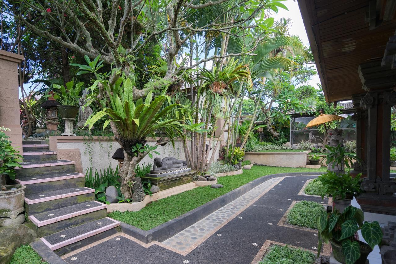 Nuaja Balinese Guest House Убуд Экстерьер фото